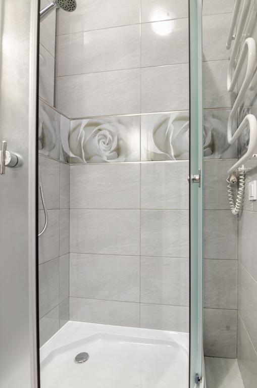 Alfa Apartments Levytskoho 3 Lviv Luaran gambar